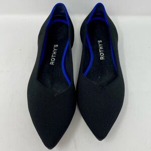 Beautiful black pointed toe Rothy’s size 7.5